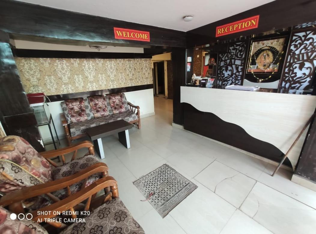 Hotel Sai Nivas Residency Hyderabad Exterior foto